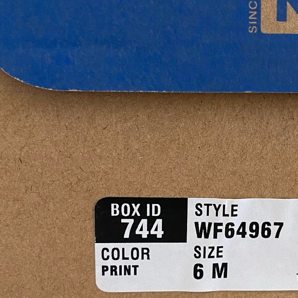 Keds Women’s Slip- On Tropical Shoes - Picture 9 of 10